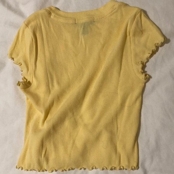 Forever 21 Pale Yellow Shortsleeve Crop Top Ruffled Hems Small - Picture 9 of 9